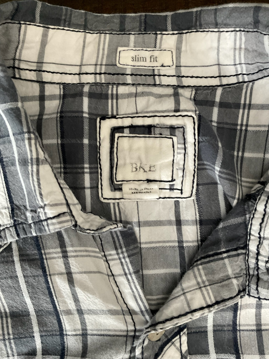 BKE Men's Plaid Button Up Shirt with Metal Buttons. Medium