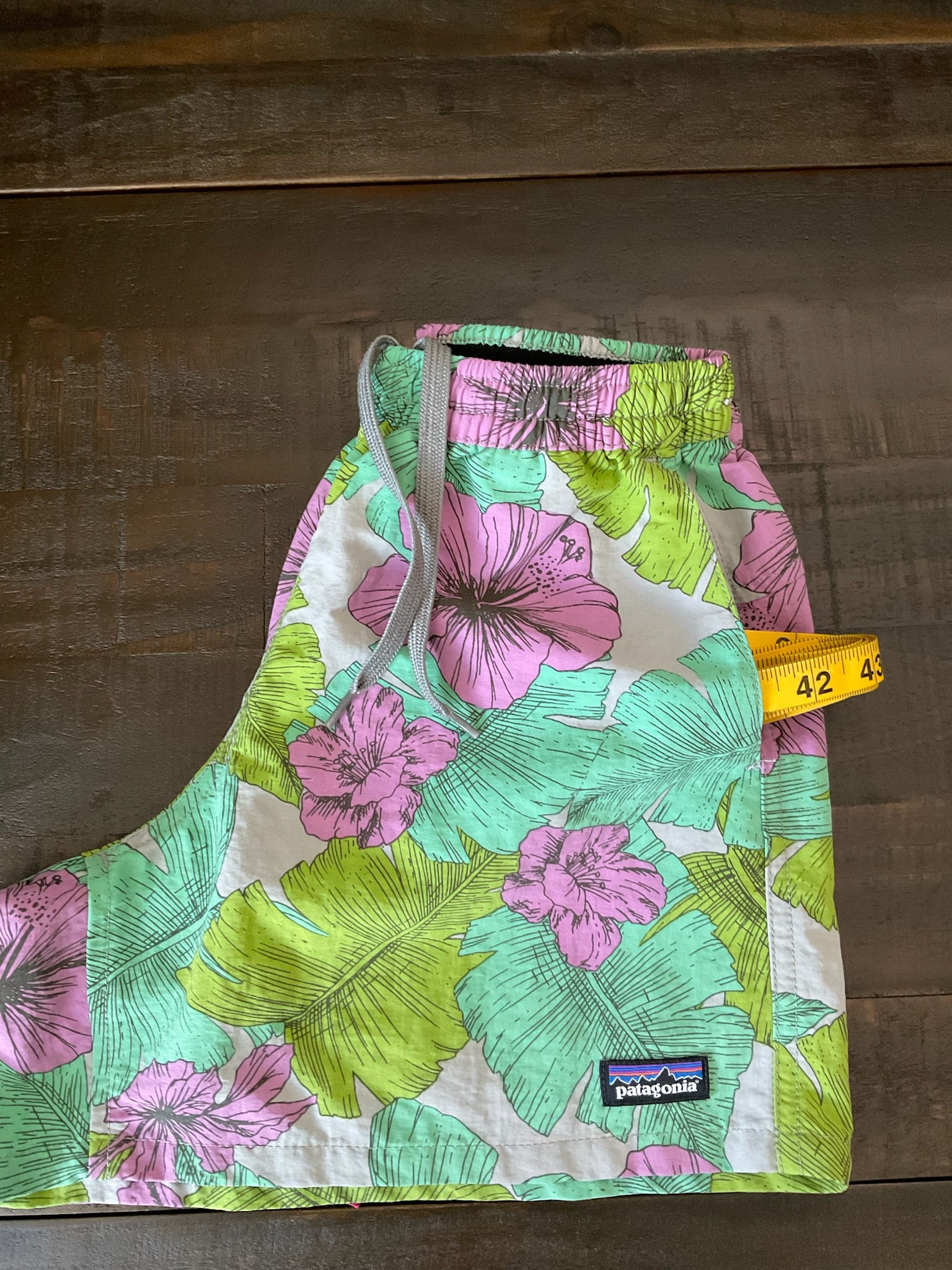 Patagonia Women's Baggies™ Shorts 5" – Butterfly Print (XXS)