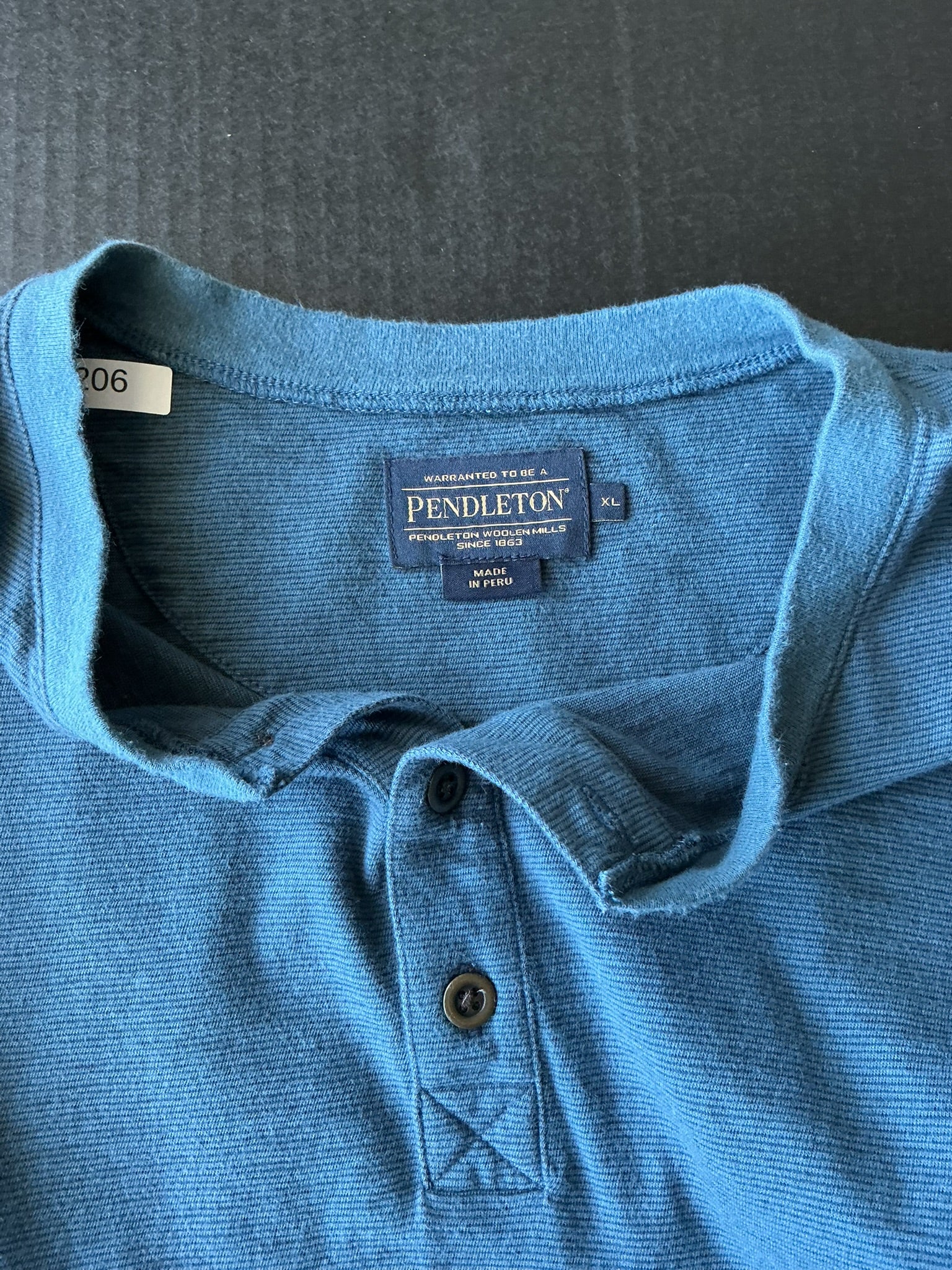 Pendleton Men's Long Sleeve Blue Shirt. Size X Large