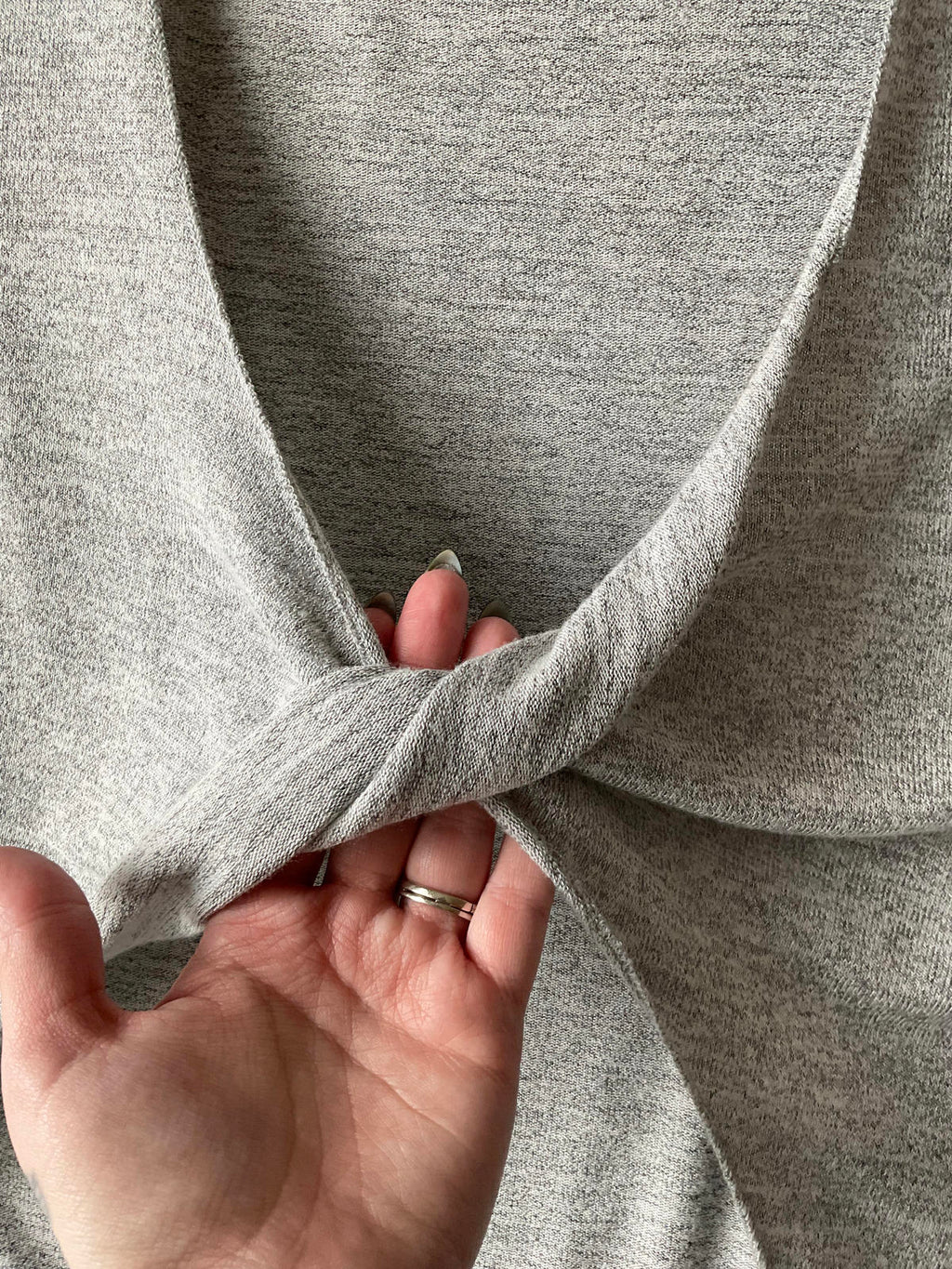 Women's Long Sleeve Cotton Pull Over Shirt Open Back in Gray
