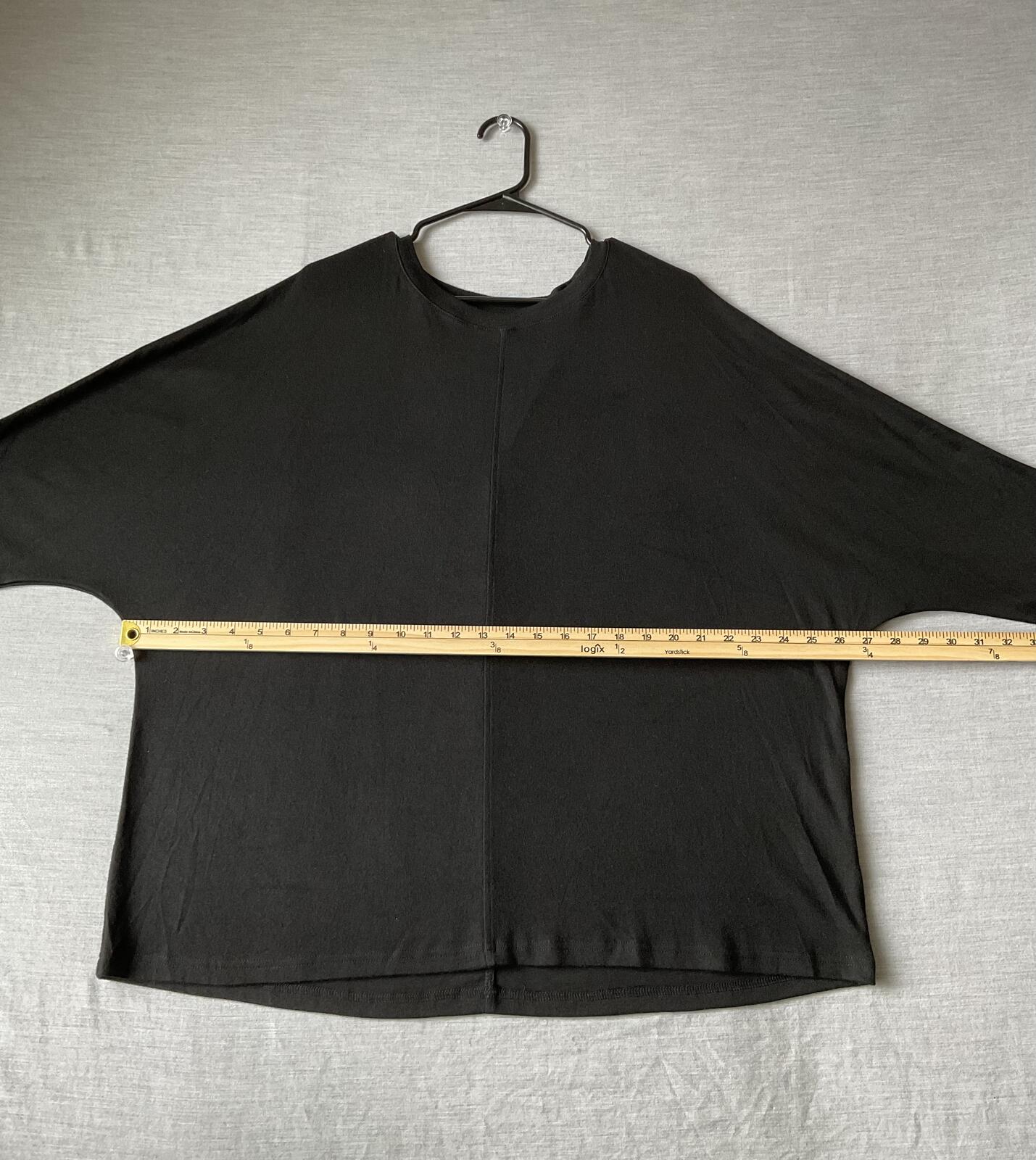 Women's Long Sleeve Long Crew Neck Black Tunic Size X-Large