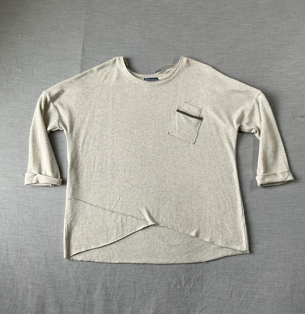 Democracy Women's Long Sleeve Crew Neck shirt in Cream