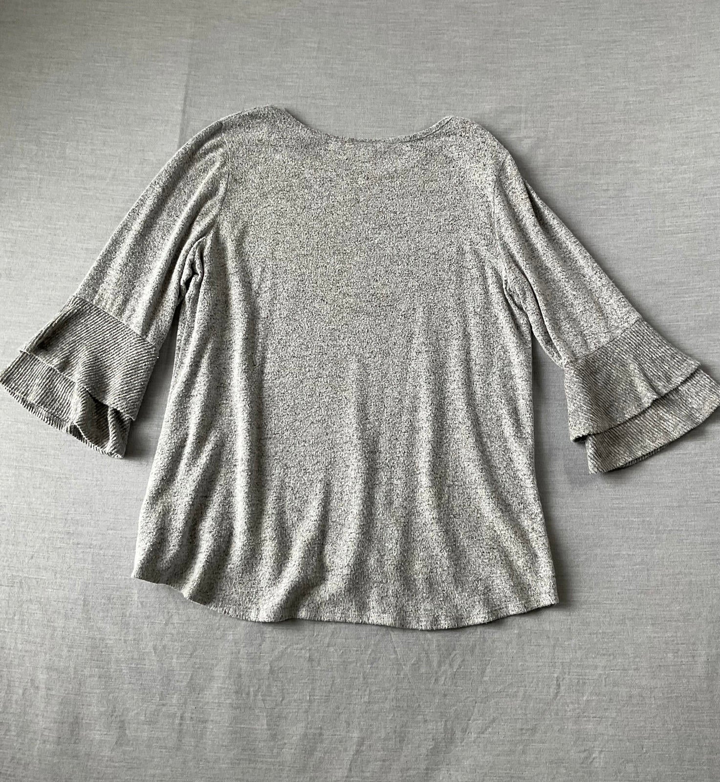 Women's Sweater with 3/4 Long Ruffle Sleeve