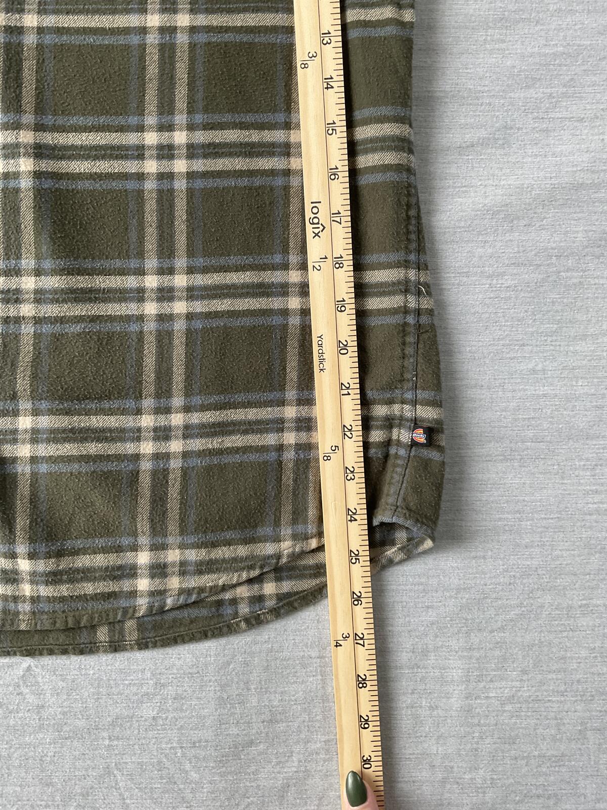 Dickies Men's Long Sleeve Button Up Flannel Shirt Army Green Plaid