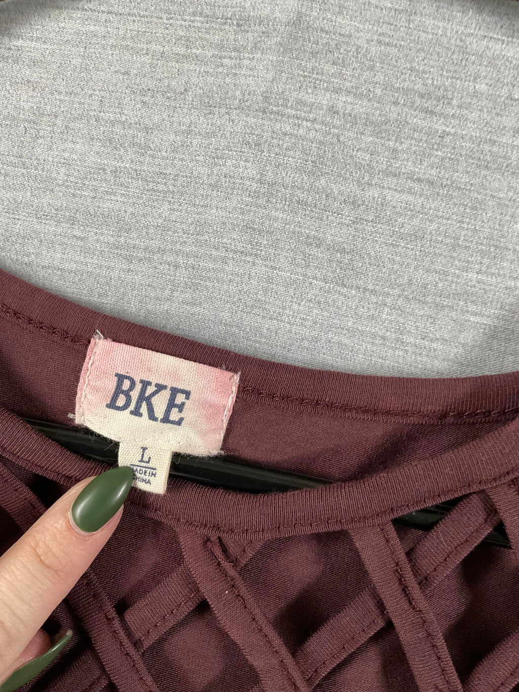 BKE Women's Short Sleeve Burgundy Lattice Neckline Shirt.