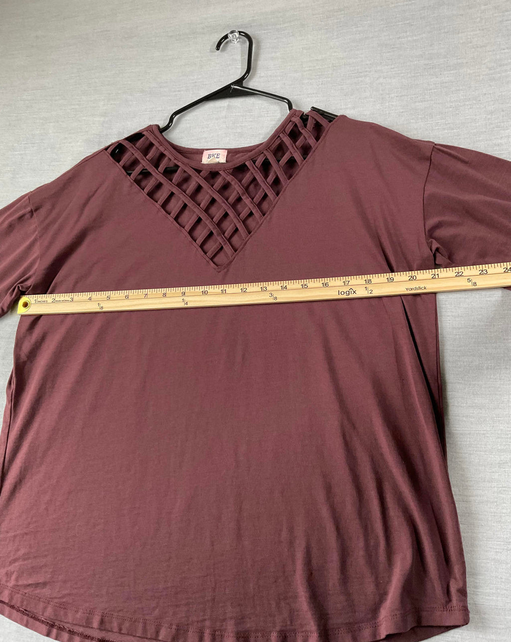 BKE Women's Short Sleeve Burgundy Lattice Neckline Shirt.