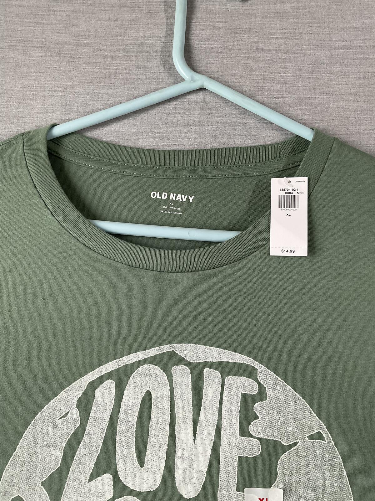 Old Navy "Love Our Planet" Soft-Washed Green T-Shirt (XL - NWT)