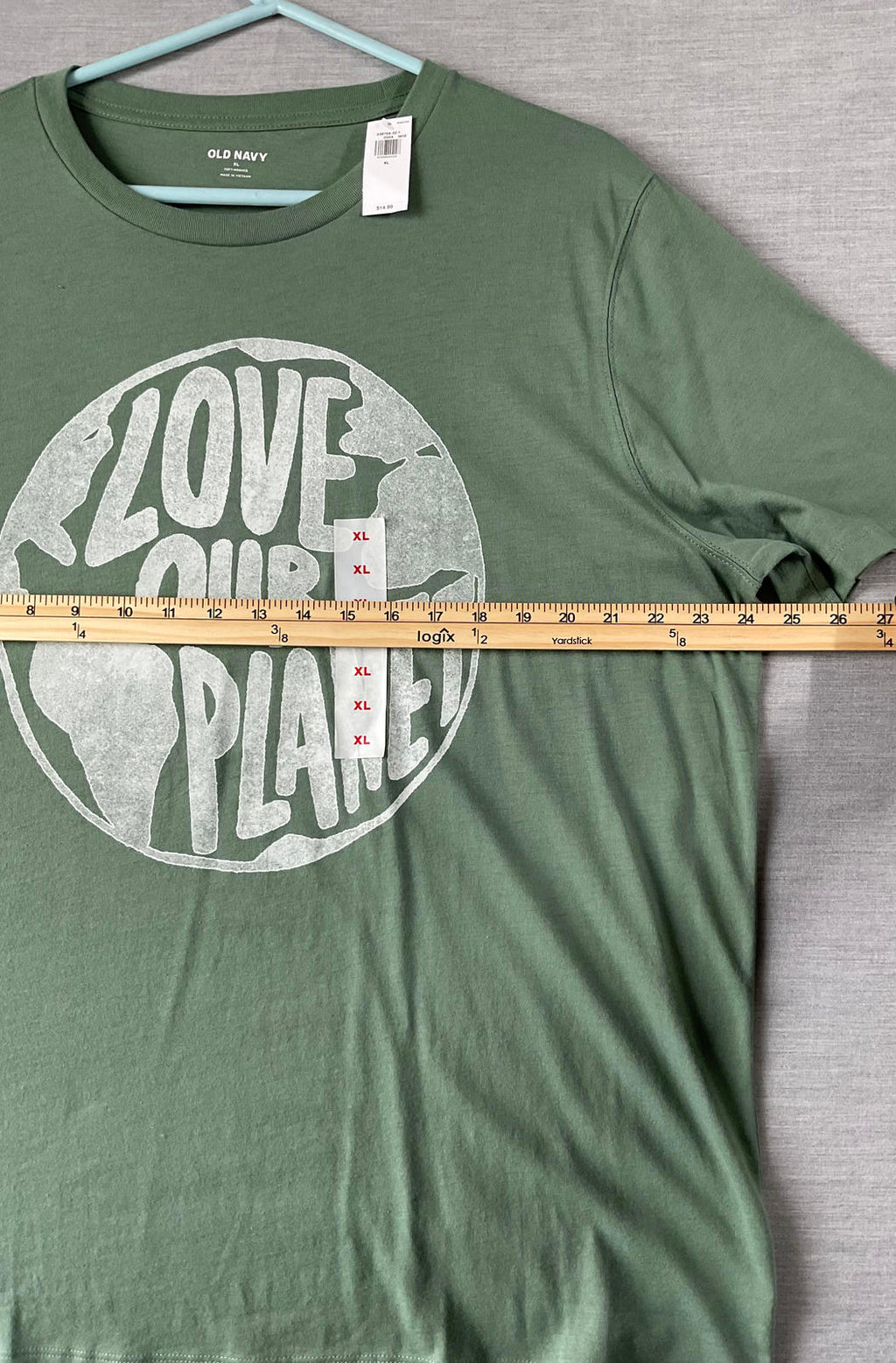 Old Navy "Love Our Planet" Soft-Washed Green T-Shirt (XL - NWT)