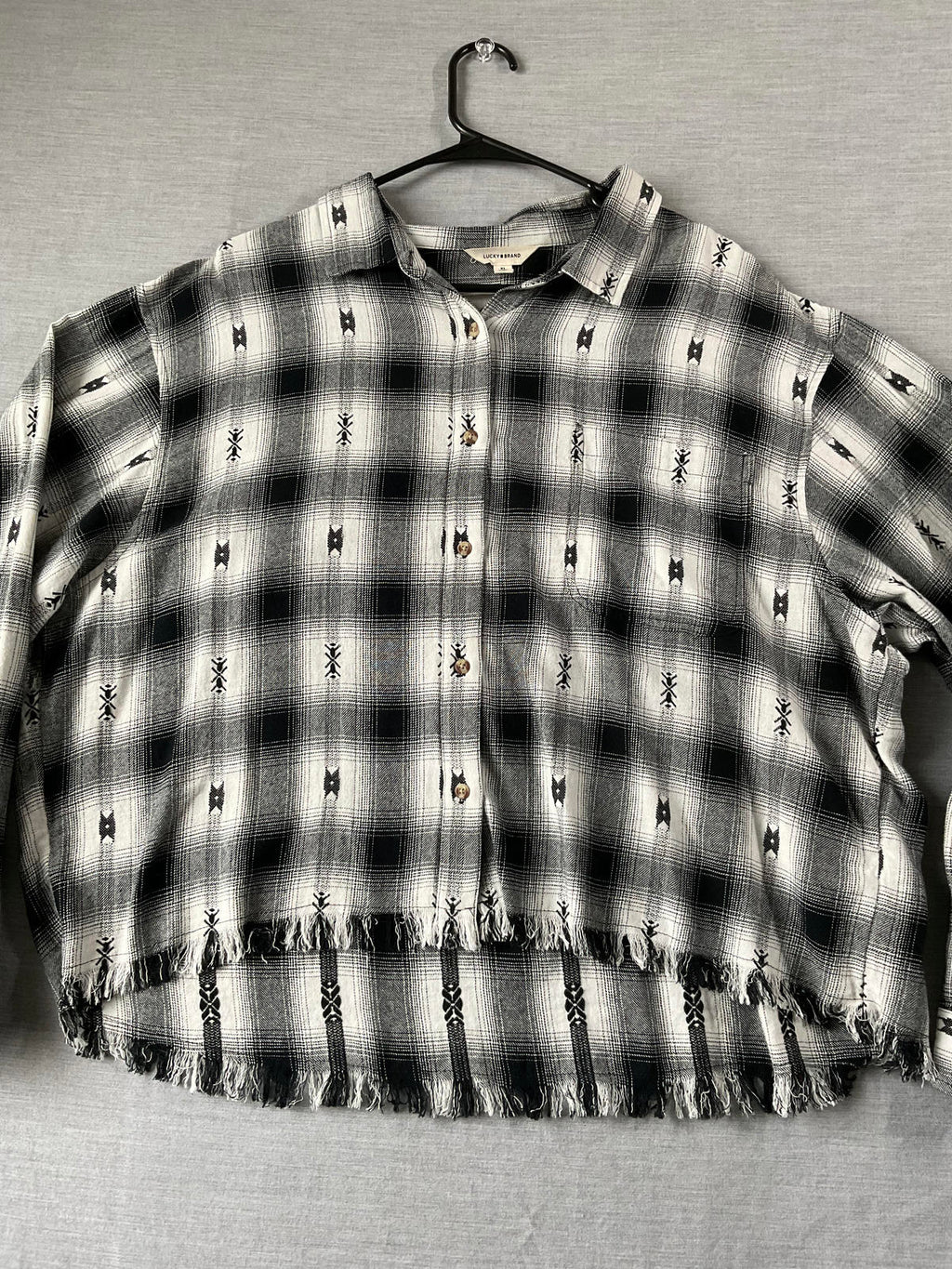 Lucky Brand Women’s Long Sleeve Western Shirt - Black & White Print (XL)