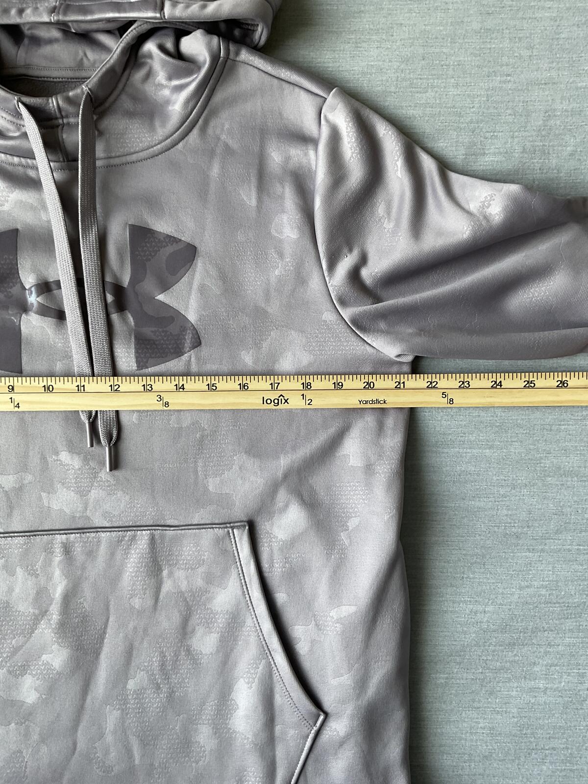 Under Amour Women's Loose Fit Long Sleeve Pullover Hoodie. Large