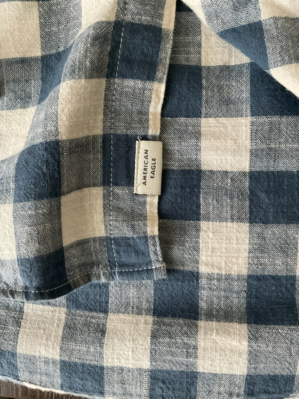 American Eagle Men's Super Soft Plaid Long Sleeve Button Up Shirt