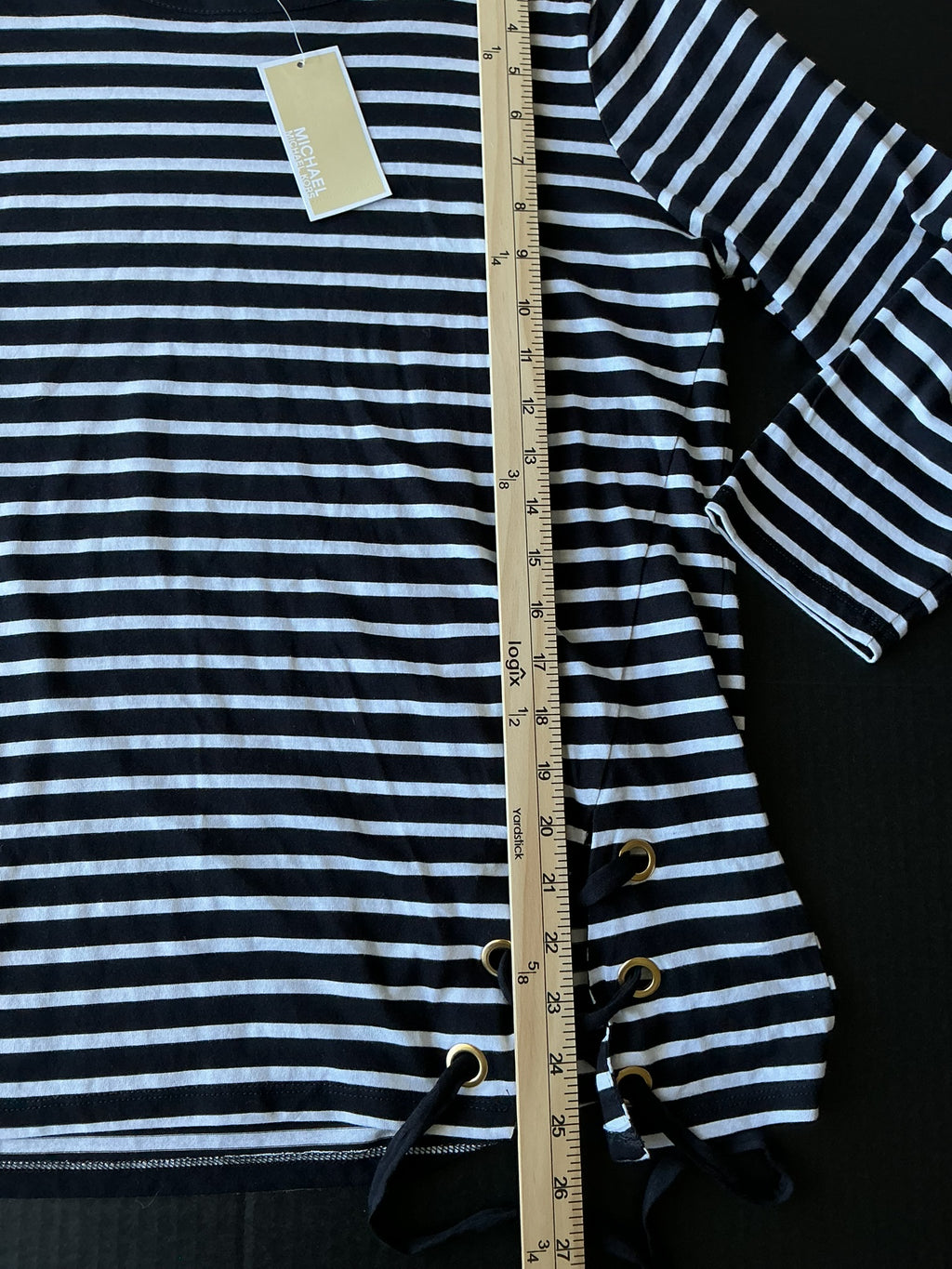 Michael Kors Women's 3/4 Sleeve Shirt in a classic Black and White Stripe (Size Large)