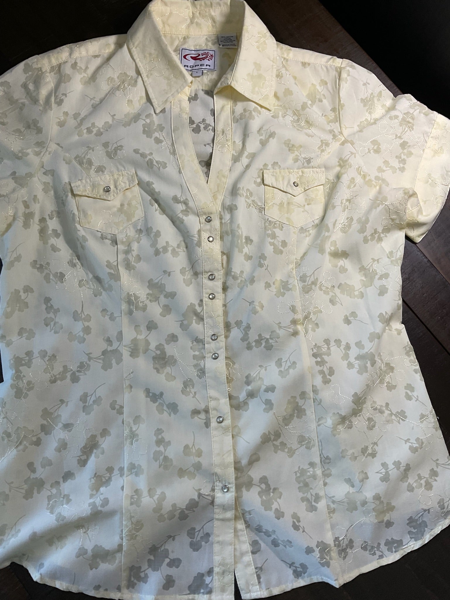 Roper Women's Pale Yellow Pearl Snap Short Sleeve Shirt - Size Large (NWOT)
