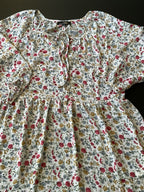 Suzanne Betro Women's 3/4 sleeve blouse in ivory with flower print. Size large 