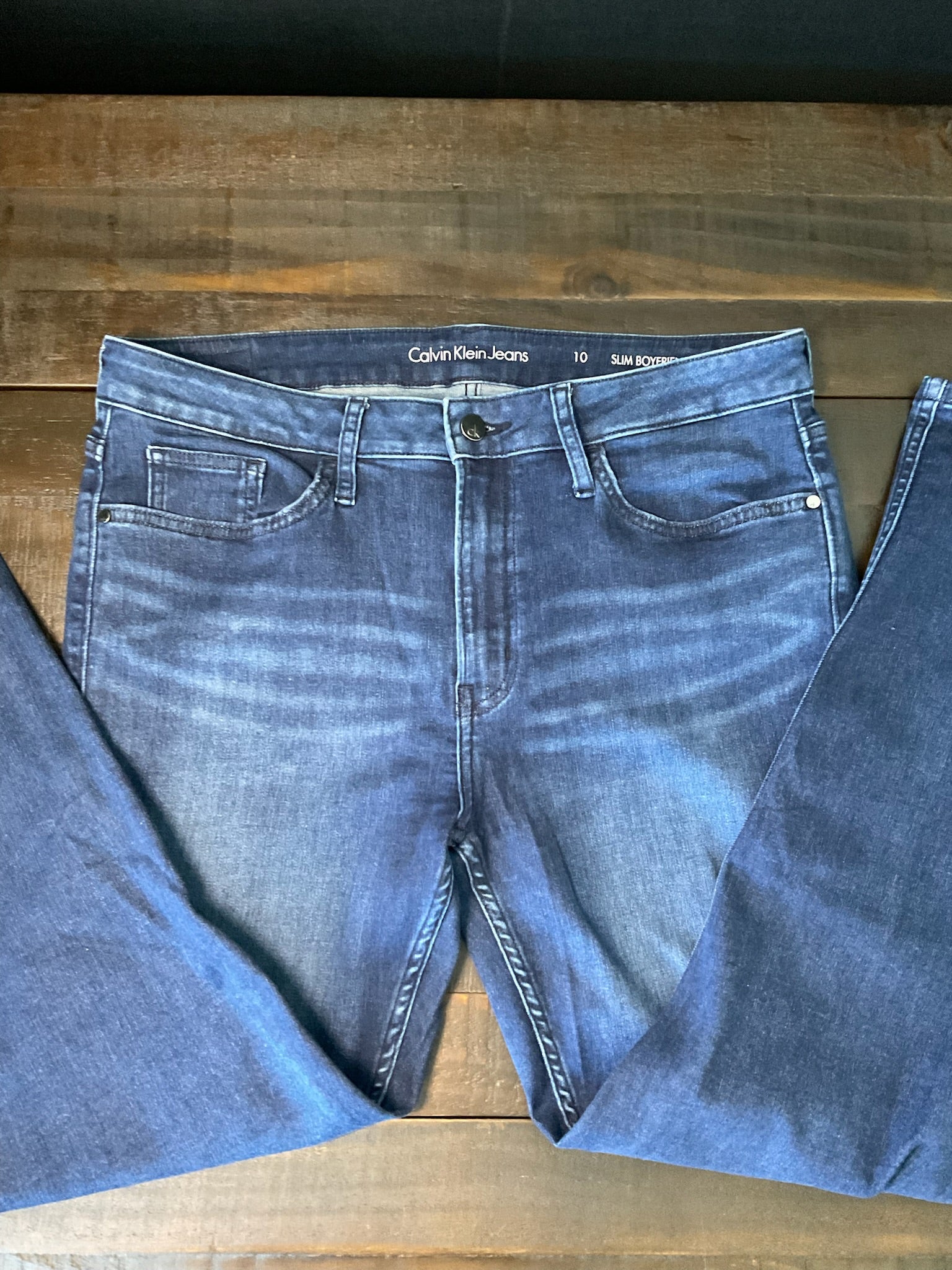 Calvin Klein Women's Slim Boyfriend Jeans Dark Wash Size 10  