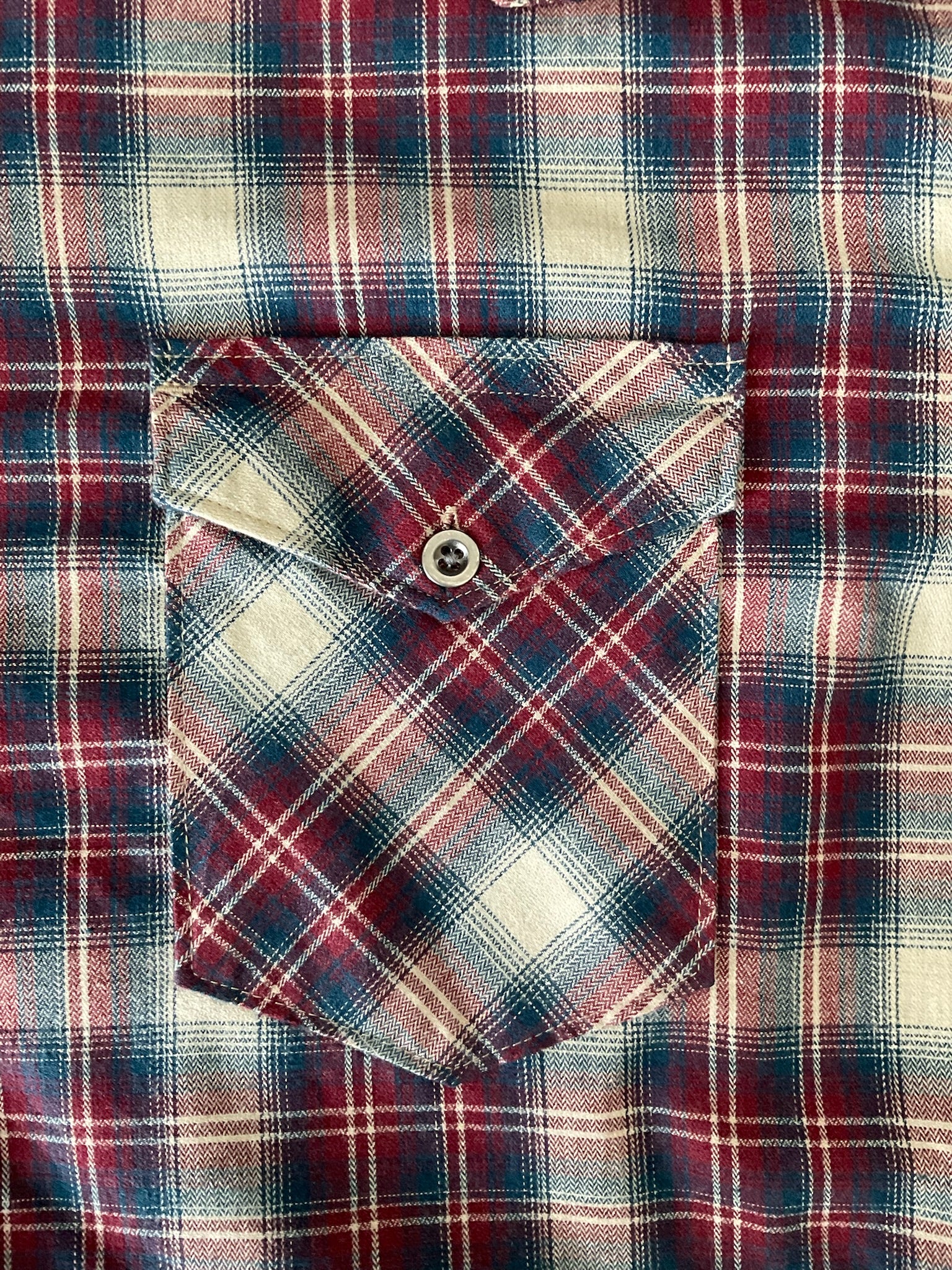 Wrangler Men's Classic Plaid Long Sleeve Western Shirt - X Large