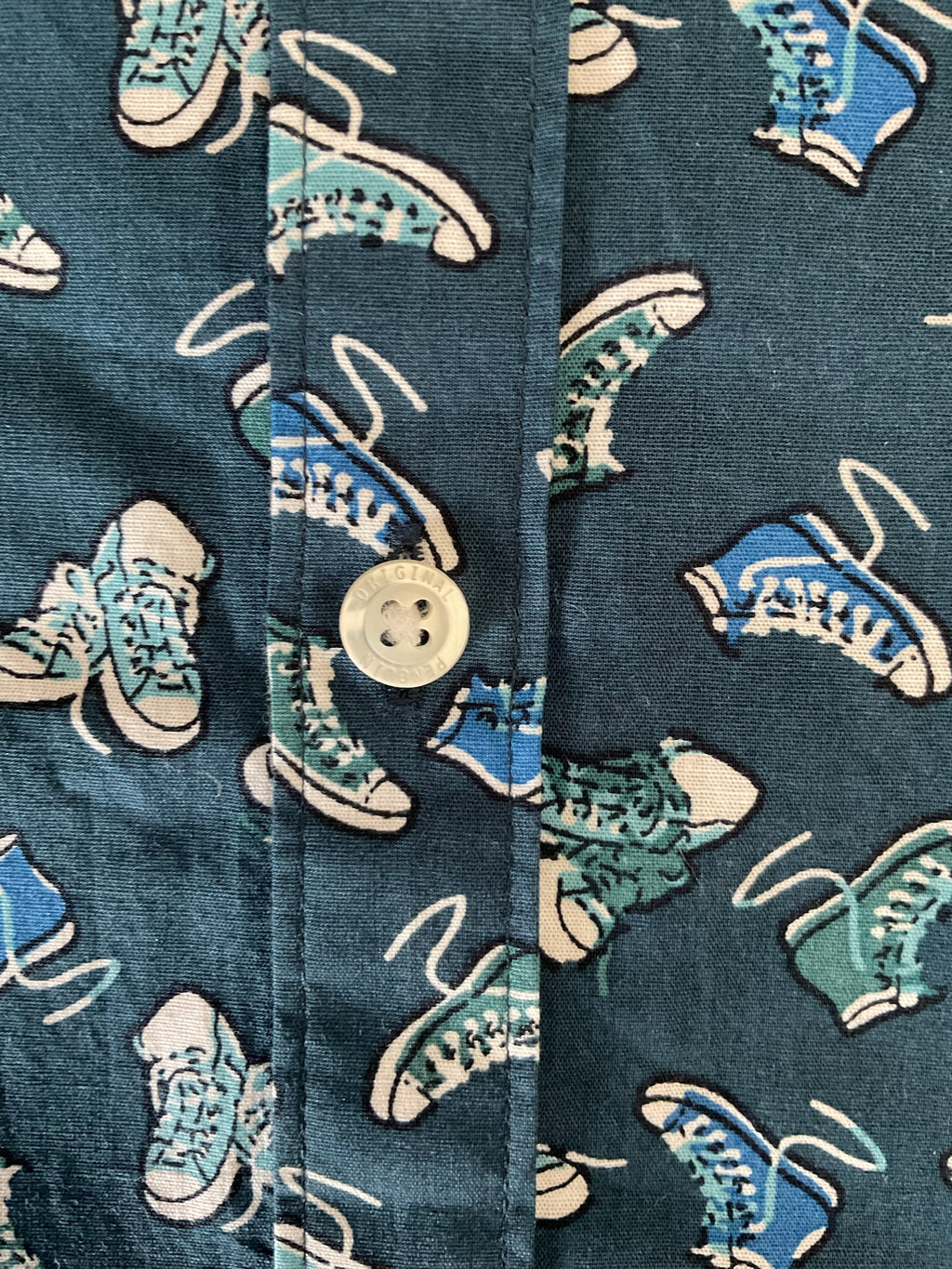 Original Penguin Men's Novelty Shoe Print Short Sleeve Button Up Shirt. Large