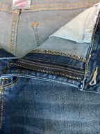 No Boundaries Women's High Rise Mom Ankle Jeans - Medium Wash - Size 11