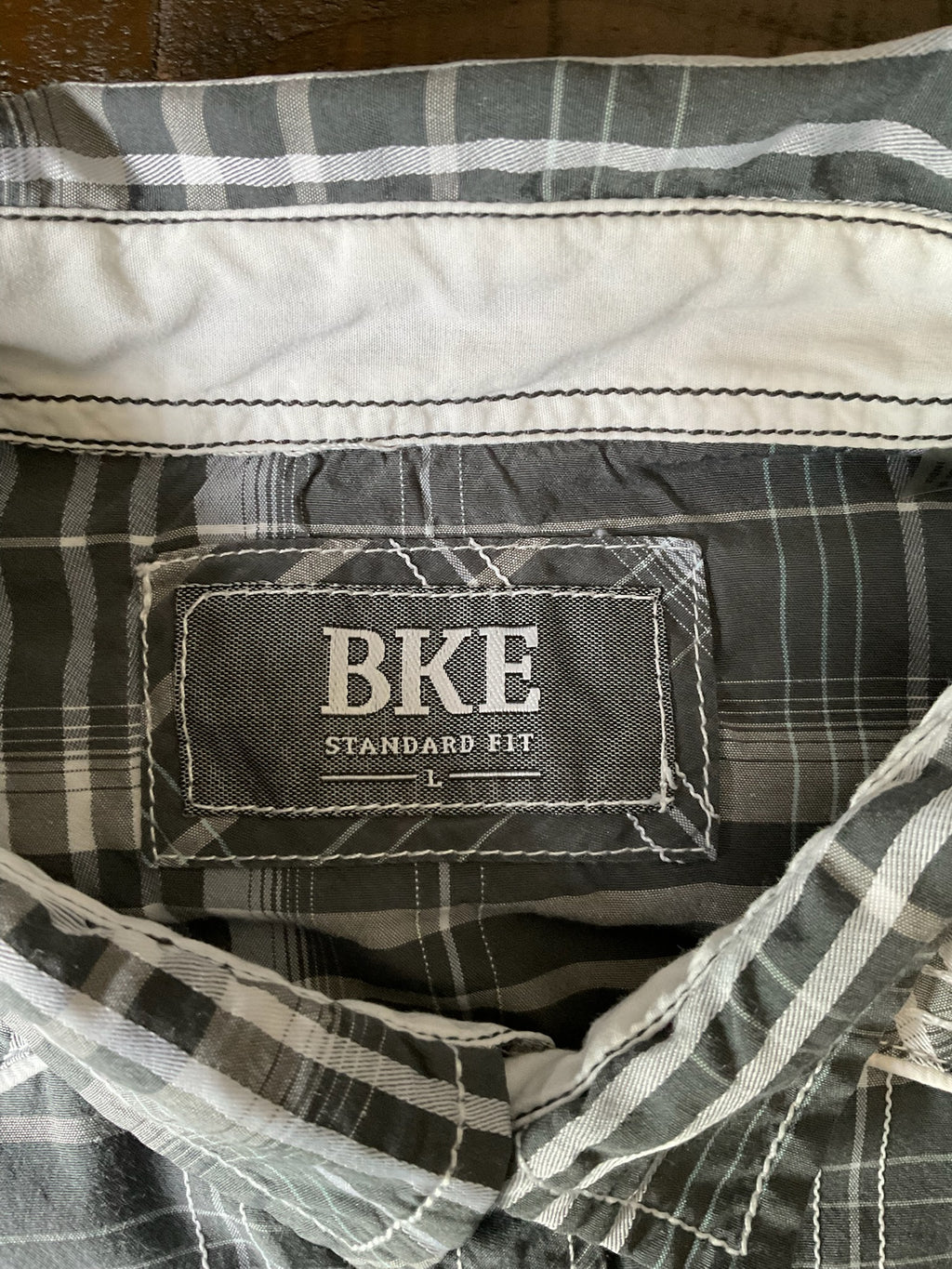 BKE Men's Plaid and Stripe Western Pearl Snap Long Sleeve Shirt. Size Large