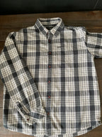 Hurley Men's Plaid Flannel Button Up Shirt.  Medium 