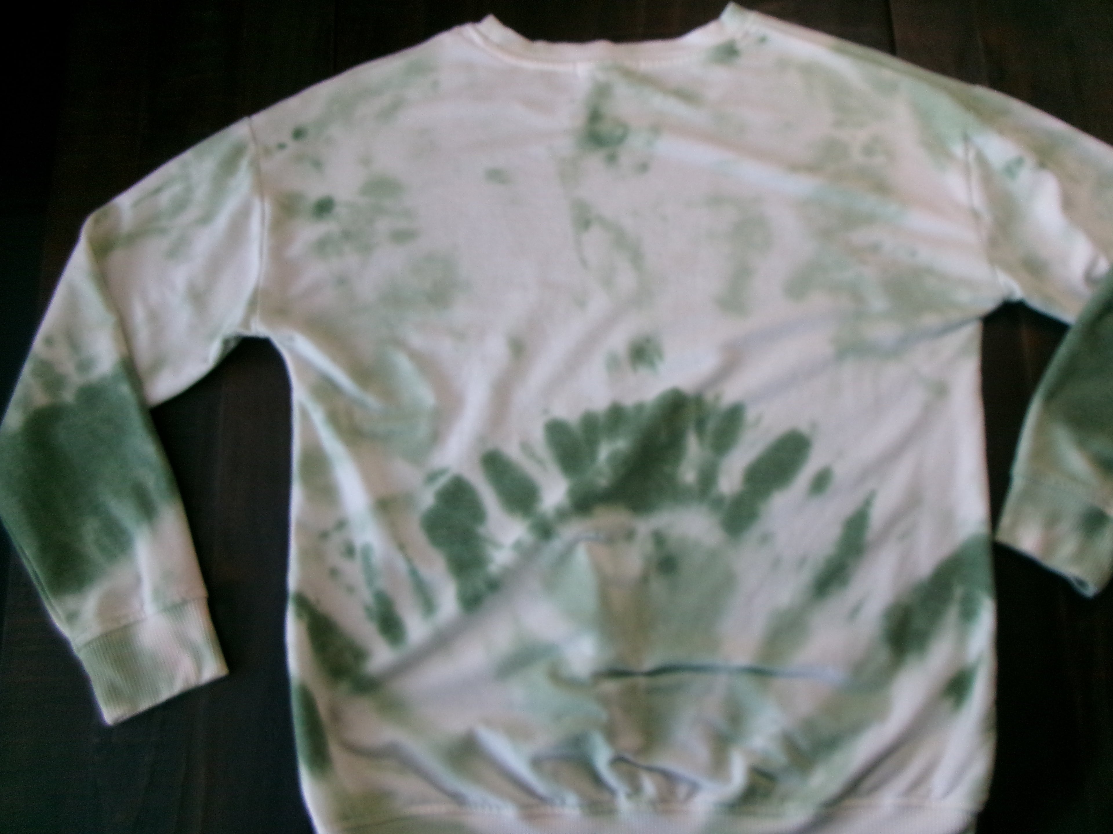 Chill Collective Green Tie-Dye Sweatshirt Women Size Large 
