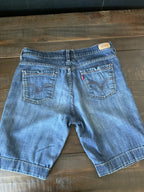 Levi’s Women's 515 Bermuda Denim Shorts – Dark Wash Size 10