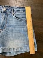 Signature by Levi Strauss & Co. Women's High-Rise Denim Shorts. Size 4