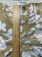 Old Navy Women's Everyday Shorts Size 6   - Tan with Cream Flowers