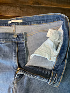 Levi's Women's Straight Leg Jeans - Medium Wash - Size 14M