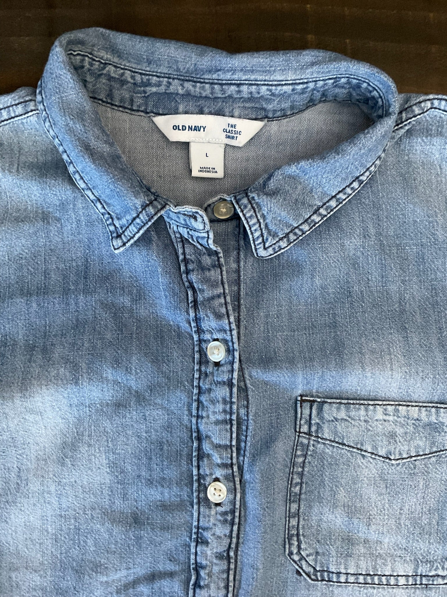 Old Navy Women's Classic Denim Long Sleeve Shirt - Light Blue, Size Large