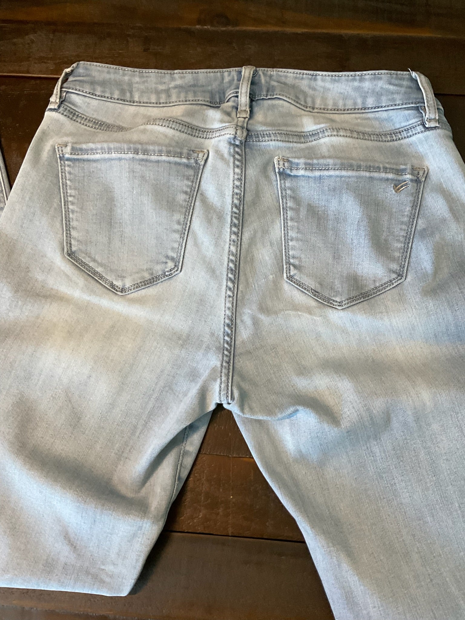 William Rast Women's Skinny Ankle Light Wash Jeans - Size 29