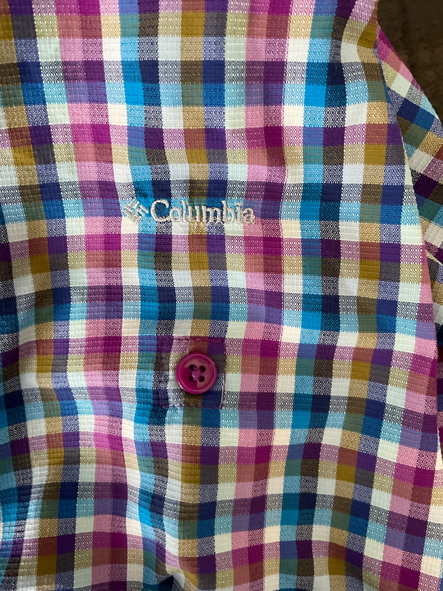 Columbia Women's Silver Ridge Plaid Long Sleeve Outdoor Shirt. XL