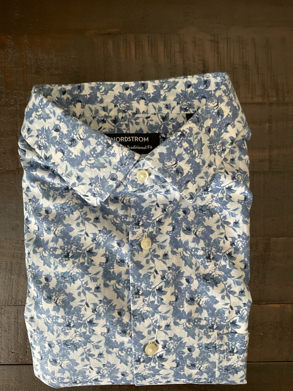 Nordstrom Men's White with Blue Floral Print Long Sleeve Shirt. X Large (17)