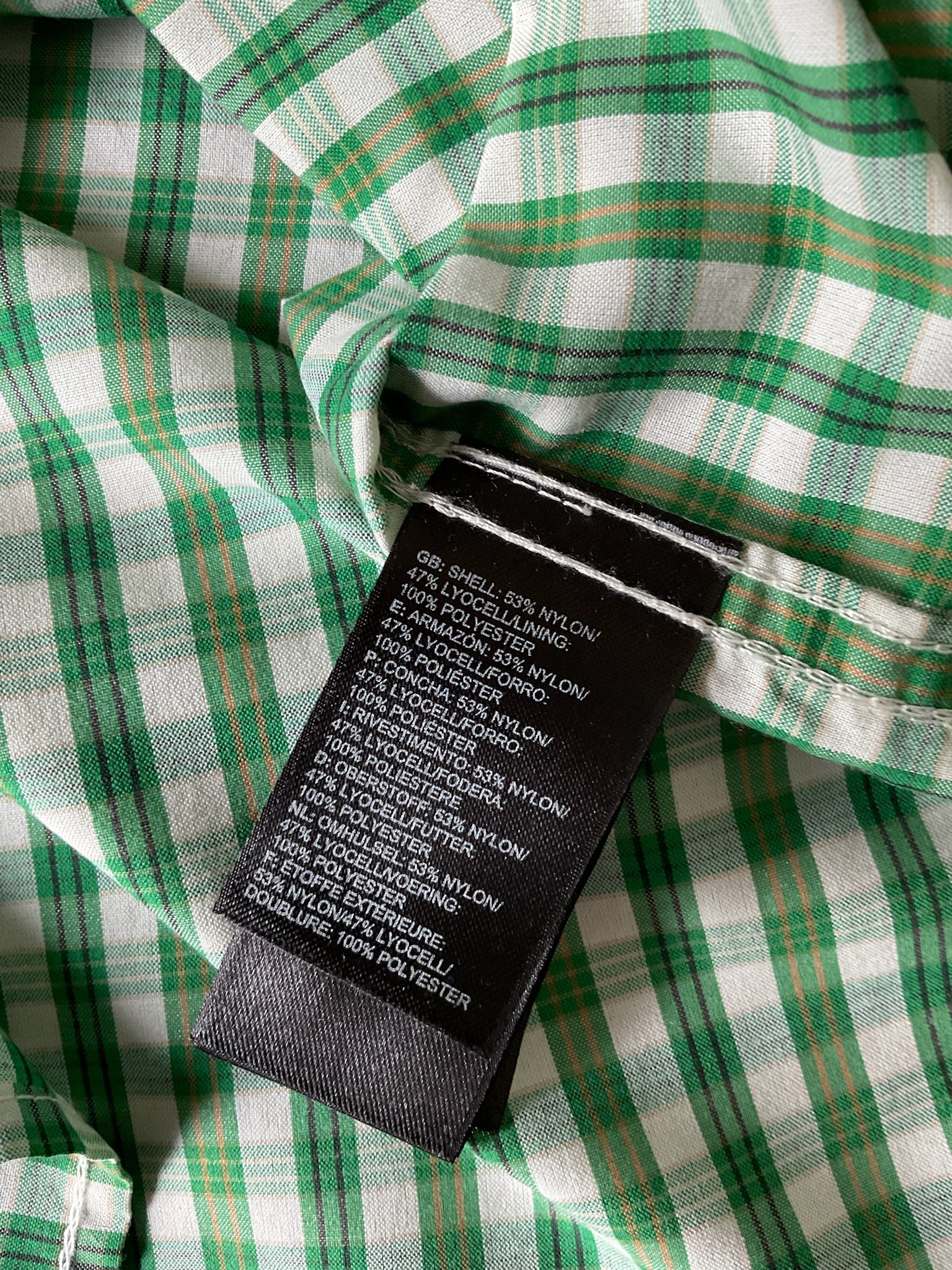 The North Face men's button-up long sleeve shirt Green Plaid. Size Medium