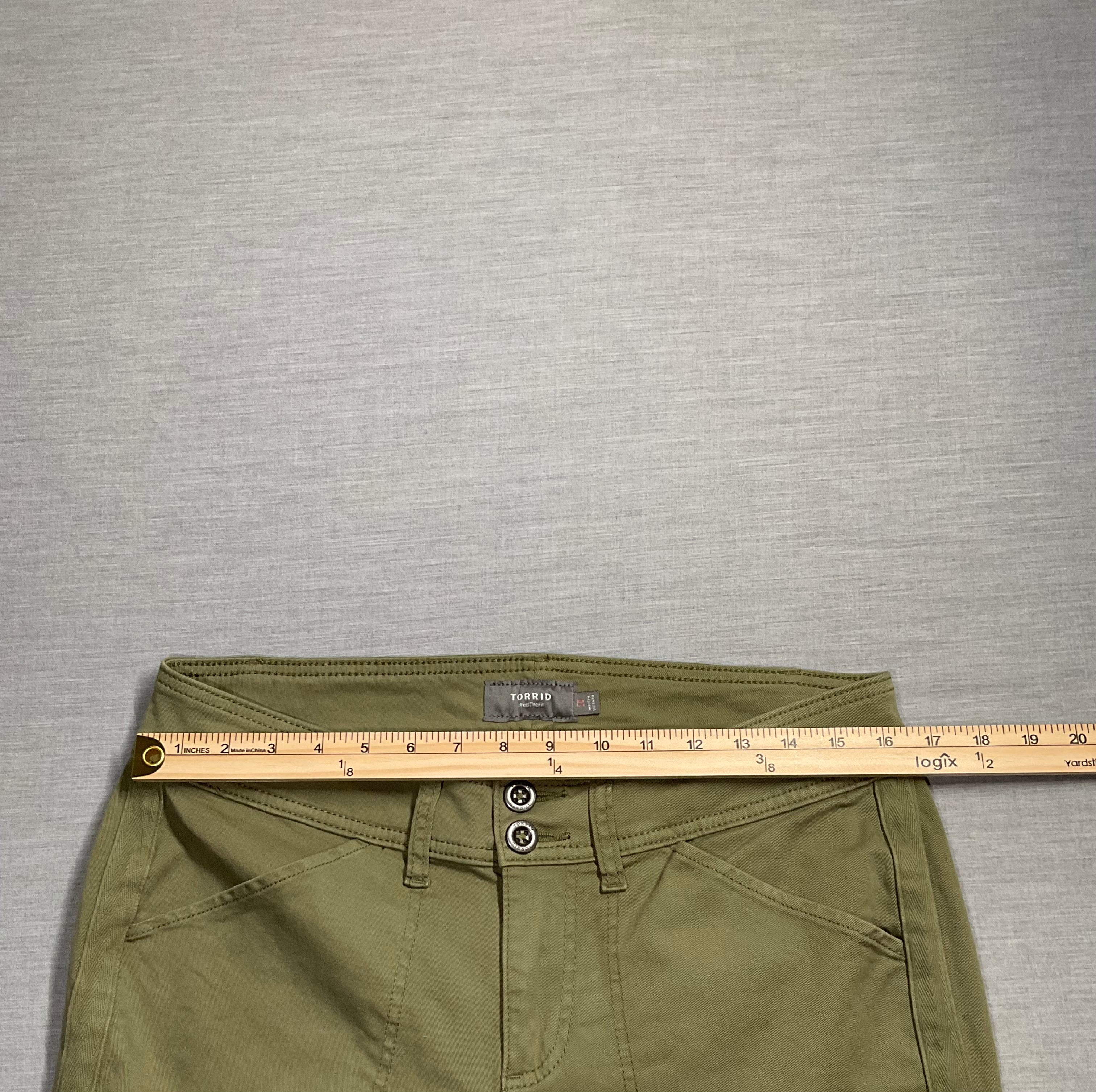 Torrid Women's Crop Mid Rise Ankle Olive Green Pants