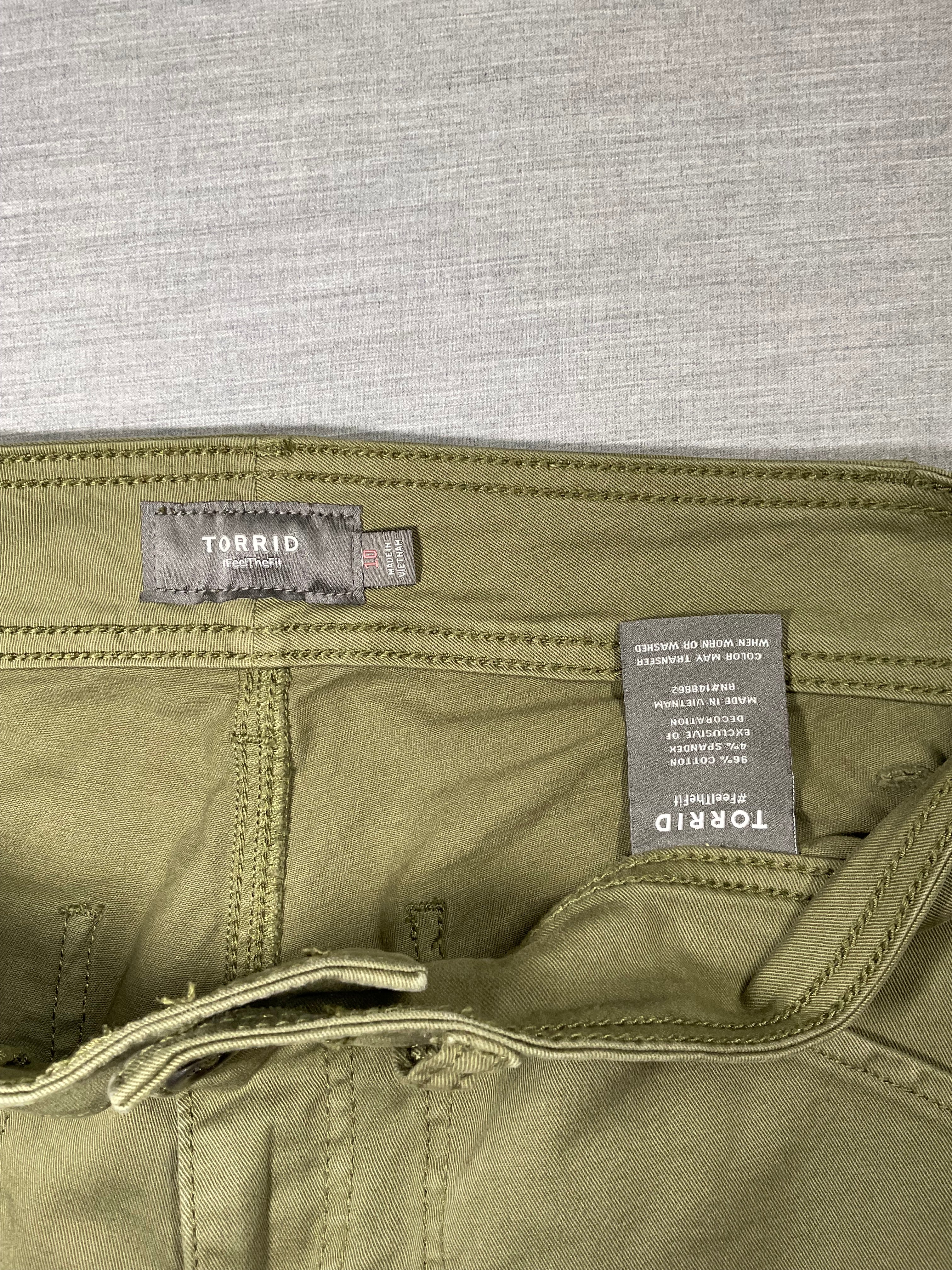 Torrid Women's Crop Mid Rise Ankle Olive Green Pants