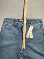 No Boundaries High Rise Straight Jeans Light Wash