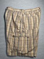 Wrangler Men's Shorts Brown Gray, White & Tan Plaid.