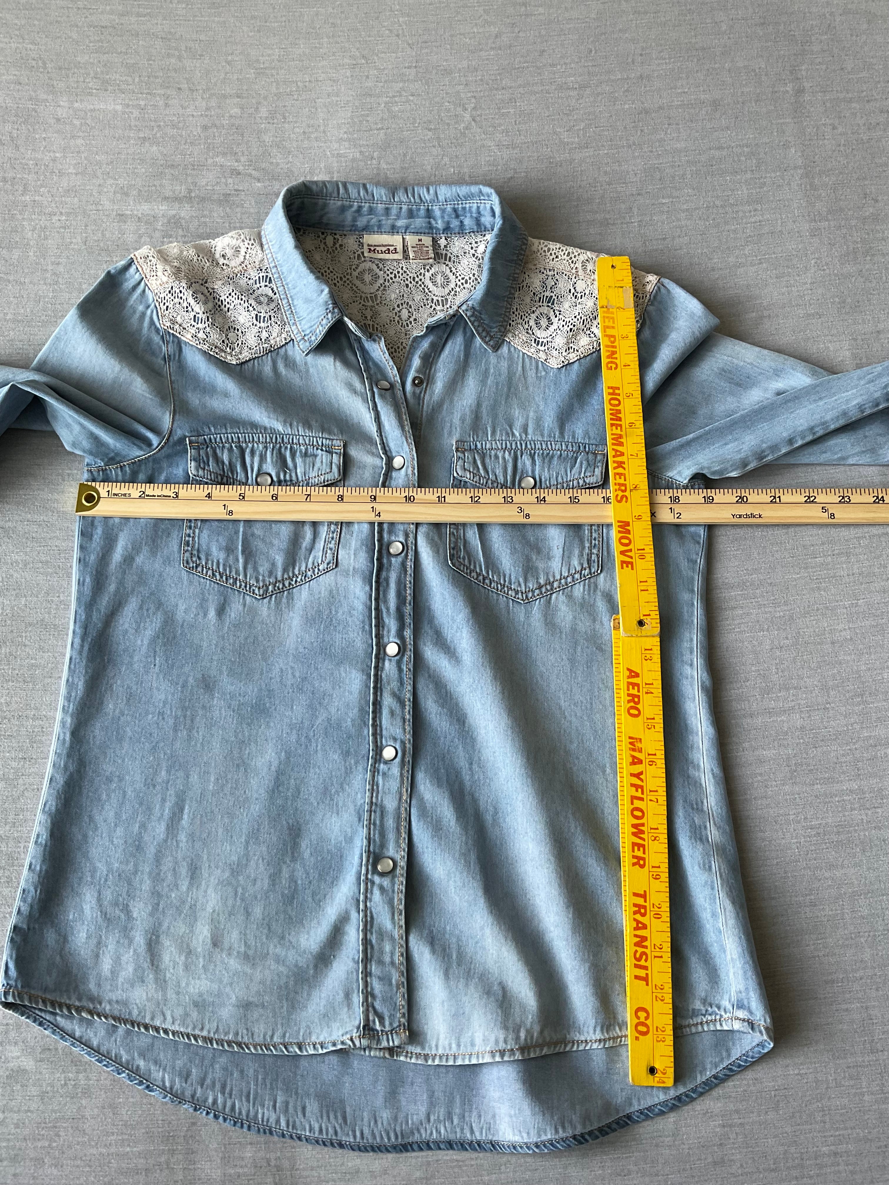 Mudd Women's Long Sleeve Pearl Button Snap Denim and Lace Shirt