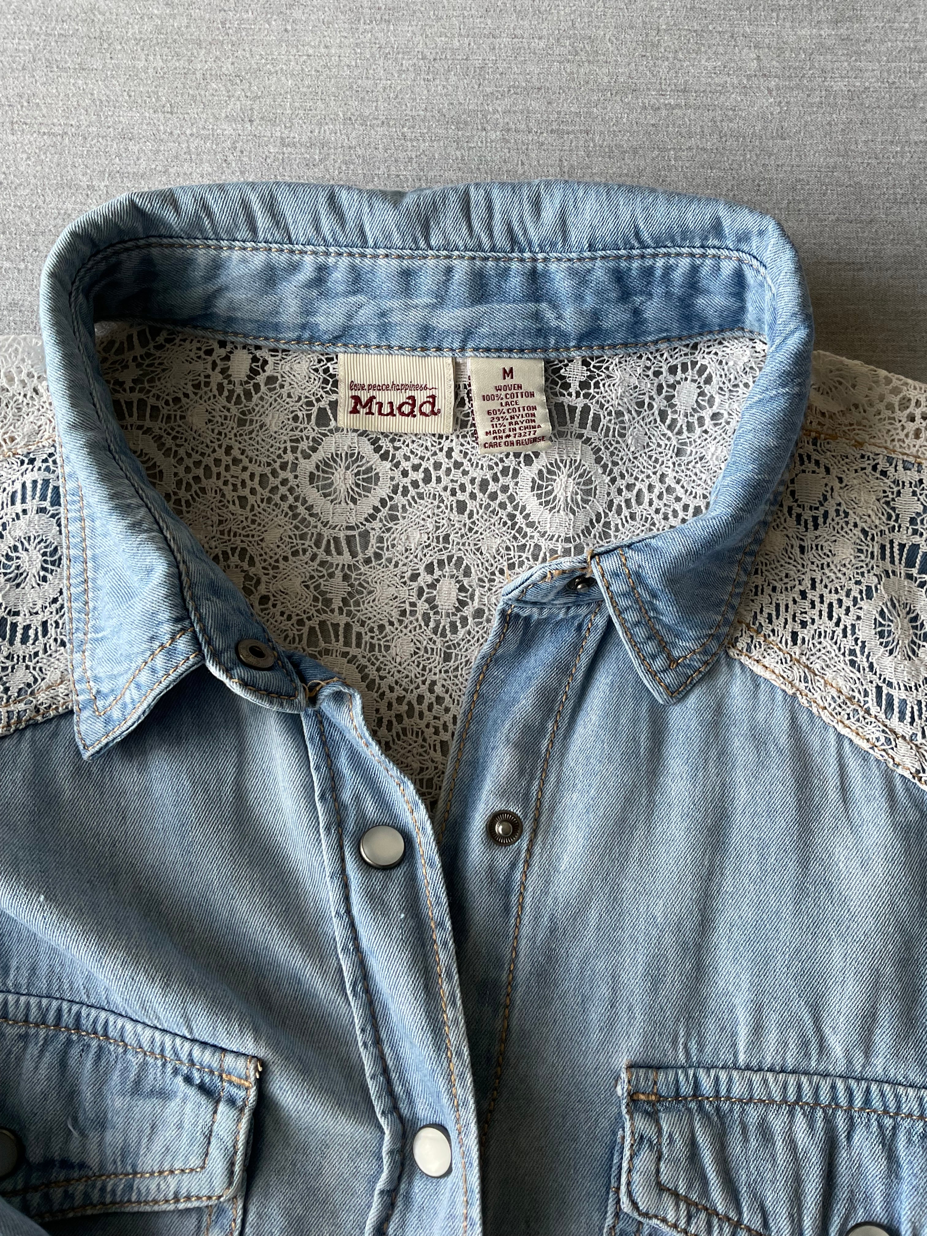 Mudd Women's Long Sleeve Pearl Button Snap Denim and Lace Shirt