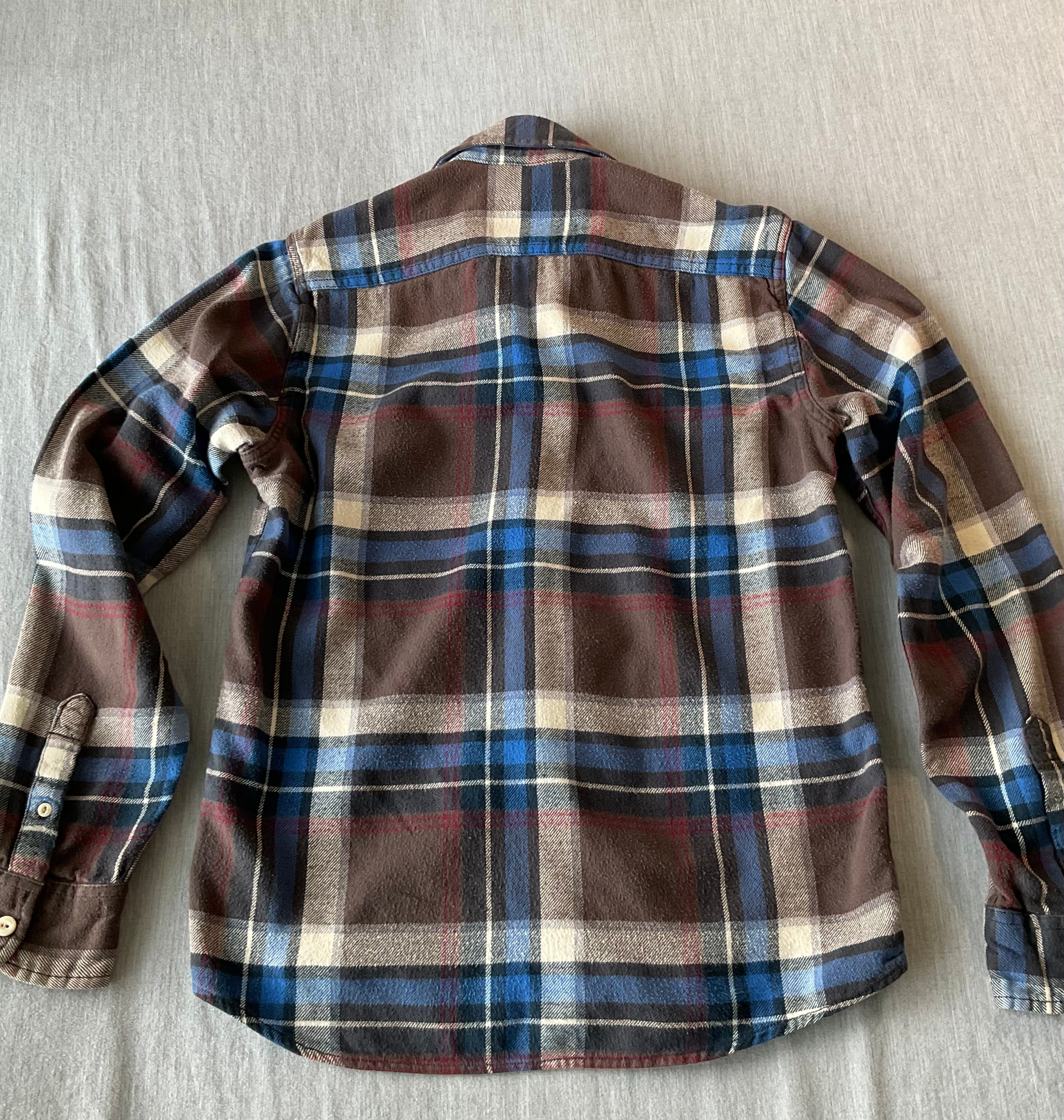 American Eagle Men's Long Sleeve Button Up Flannel Plaid Brown, Blue Beige Shirt
