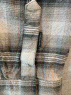 Vans Men's Long Sleeve  Gray Plaid Shirt. Size Large