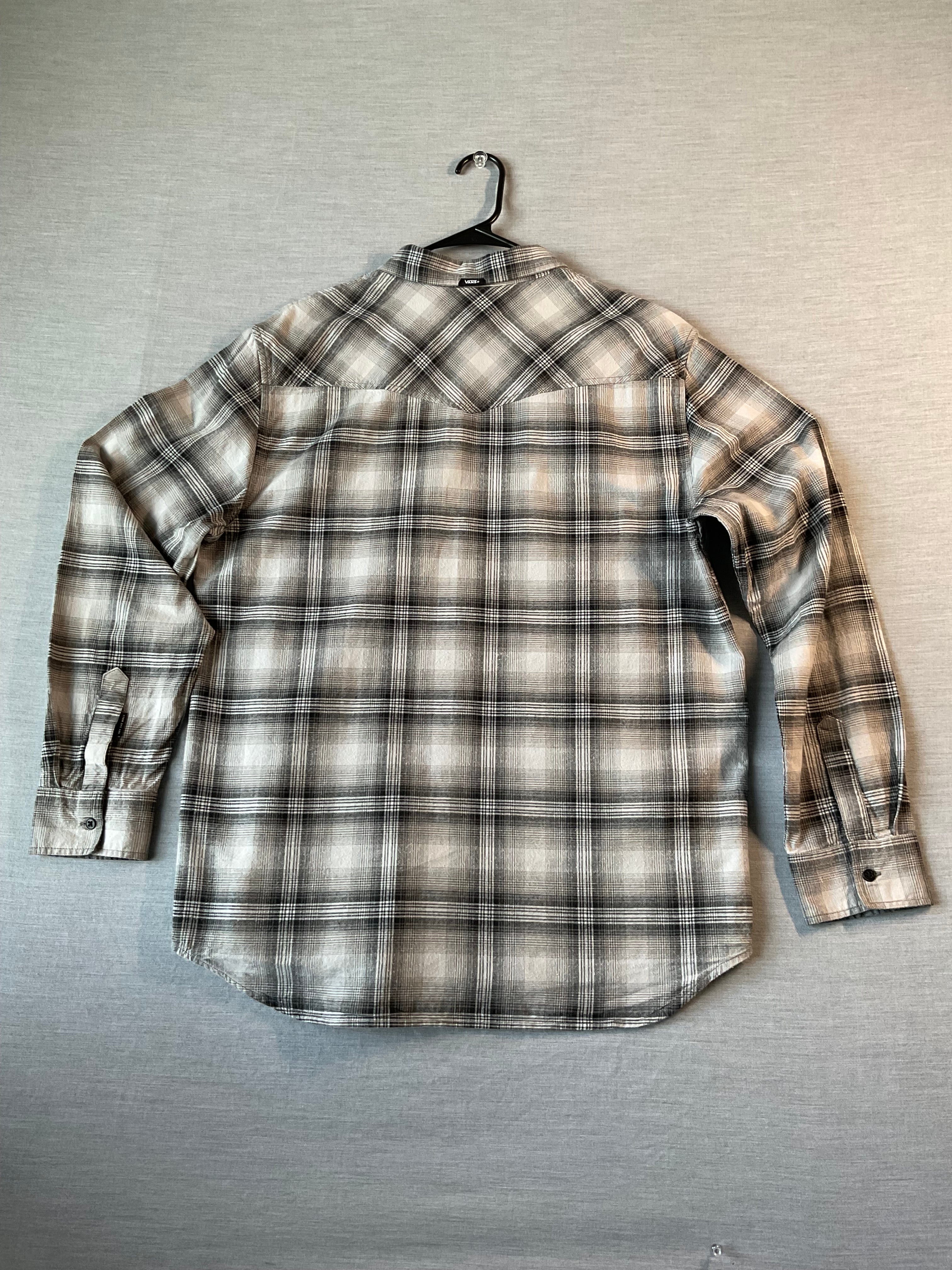 Vans Men's Long Sleeve  Gray Plaid Shirt. Size Large
