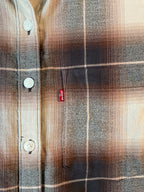 Levi's Women's Henri Long Sleeve Button Up Brown Beige Flannel Plaid Shirt. Small