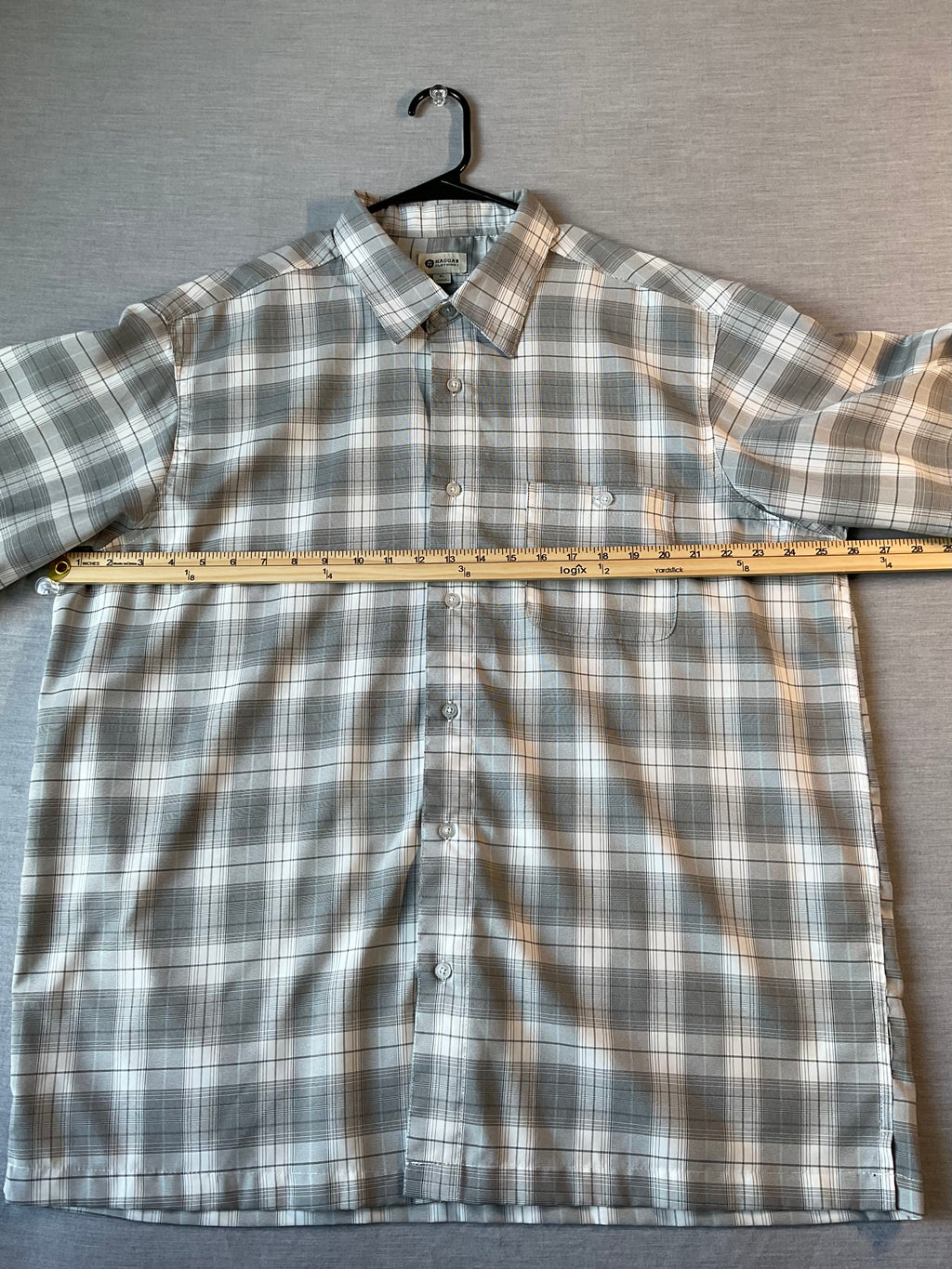 Haggar Men's White & Gray Plaid Short Sleeve Button-Up Shirt