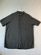 Covington Men's Short Sleeve Button Up Shirt in Black with White Diamond Print.