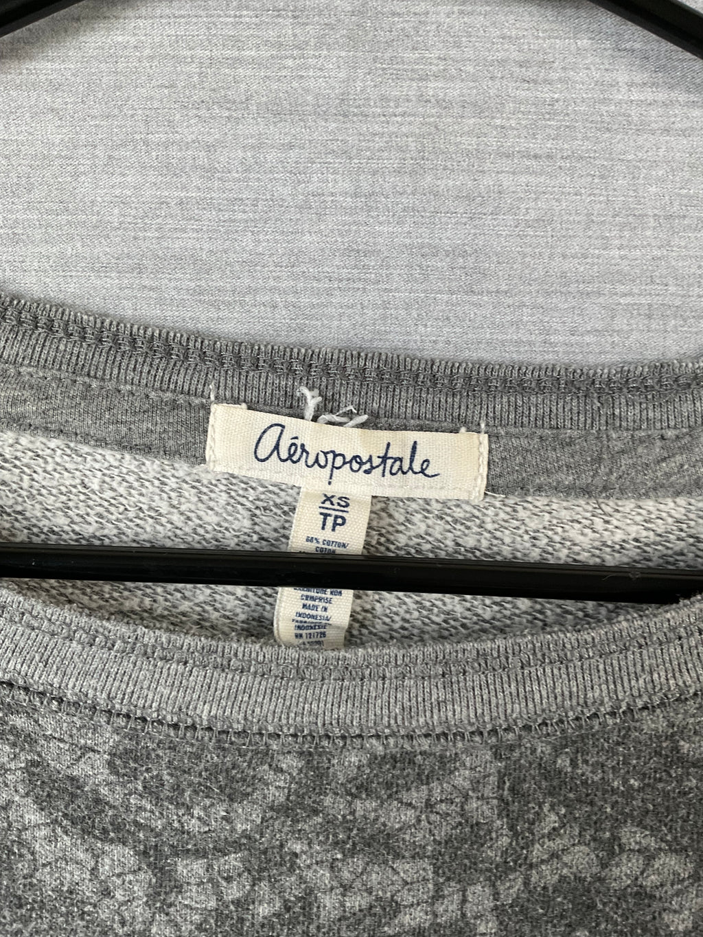 Aeropostale  Women's Long Sleeve Crew Neck Sweatshirt