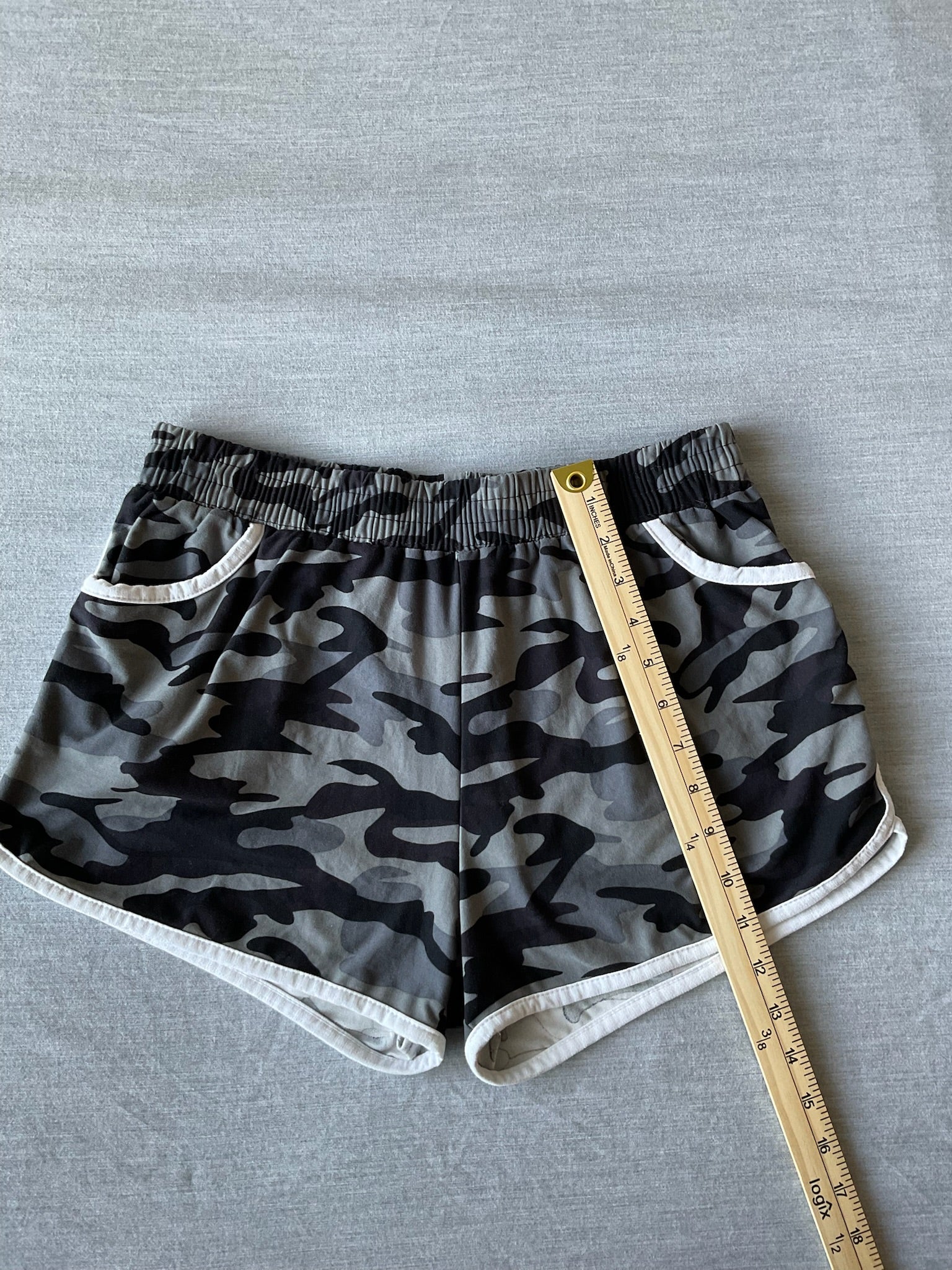 Women's Gray Camo Shorts.  Size Large