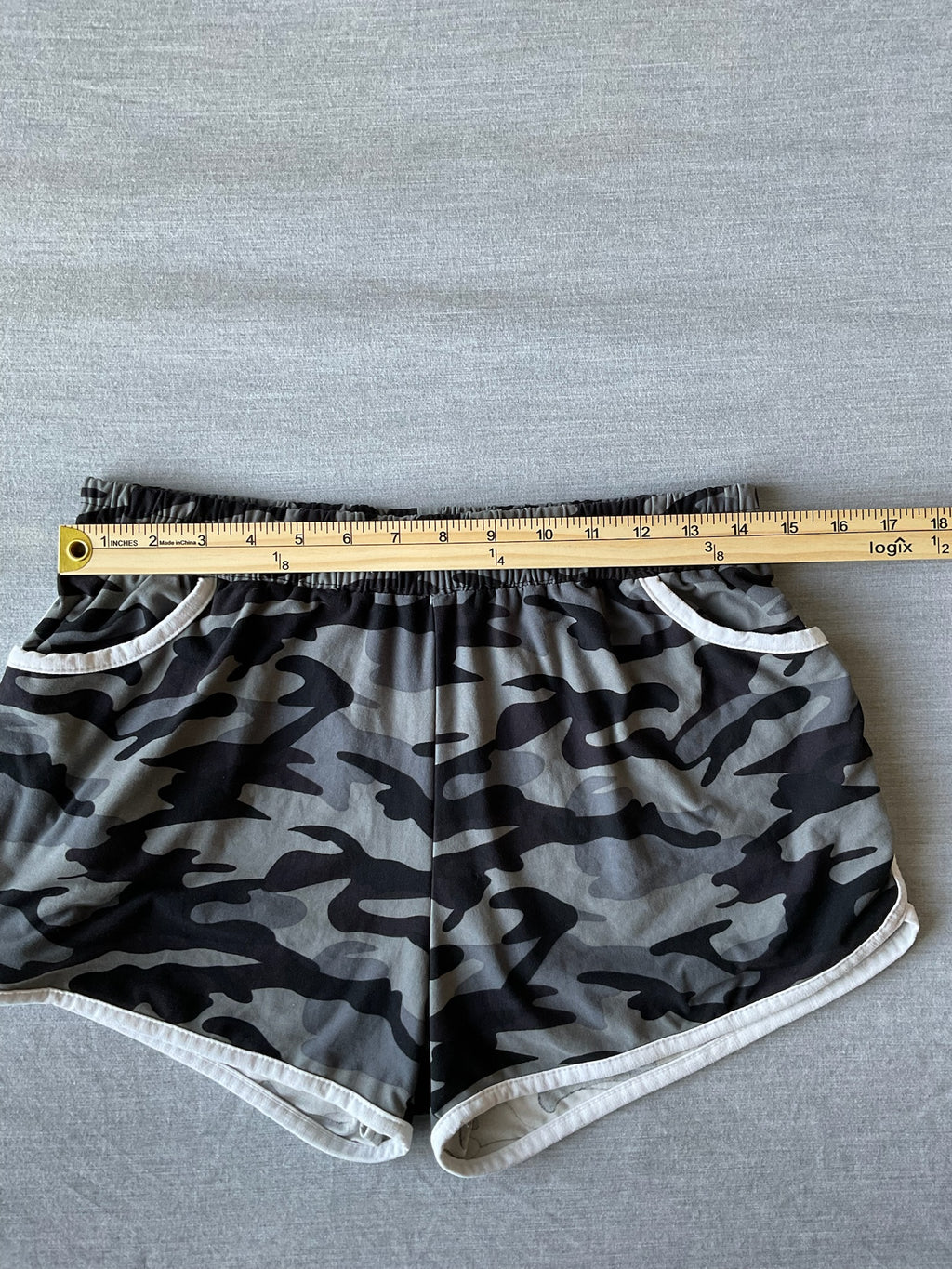 Women's Gray Camo Shorts.  Size Large