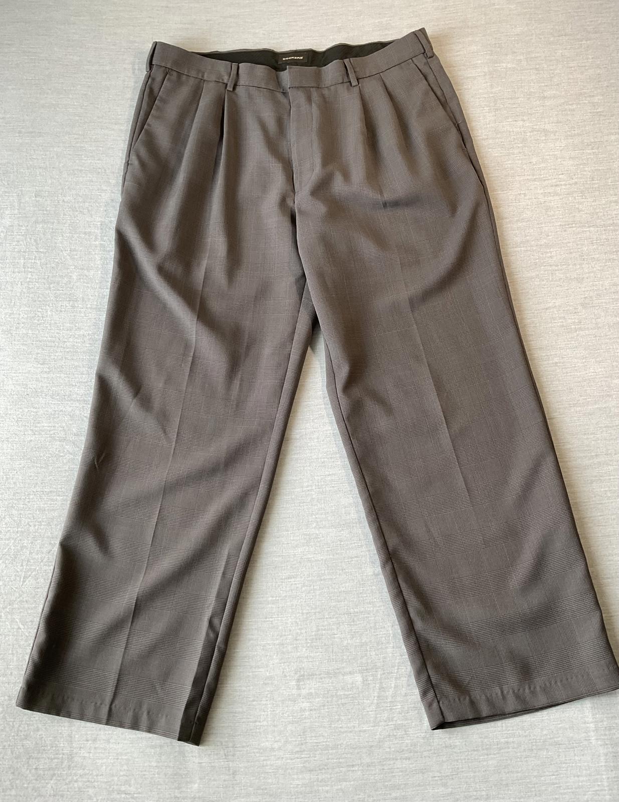 Dockers Men's Trouser Pants in Dark Brown